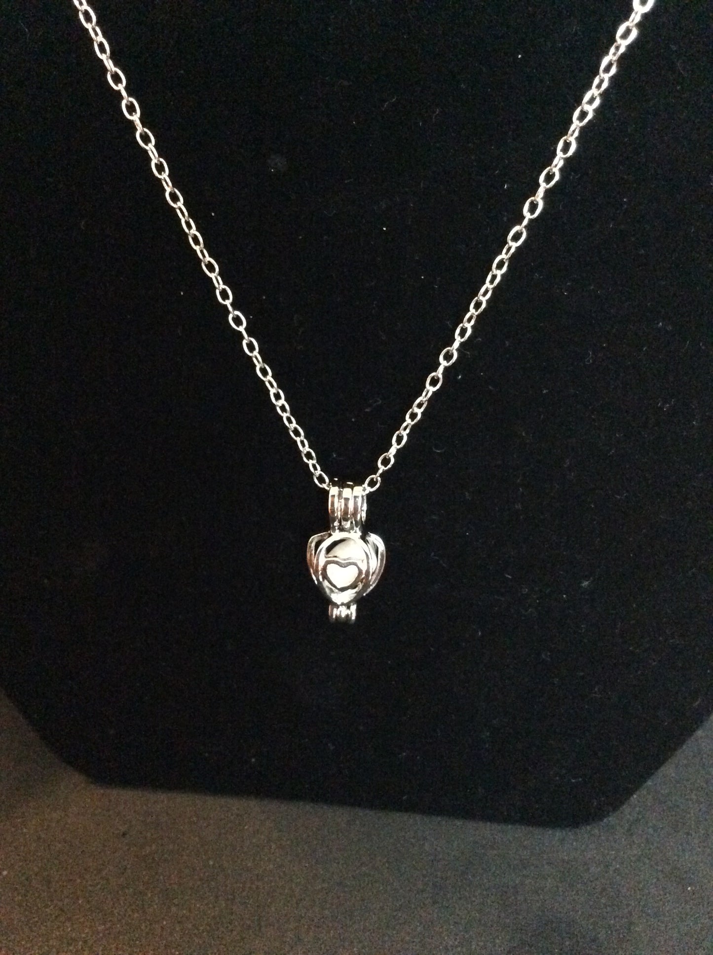 Pearl Pendant Necklaces