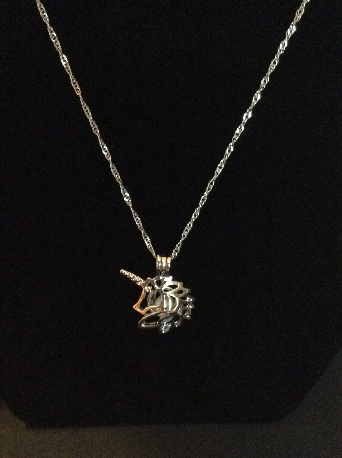 Pearl Pendant Necklaces