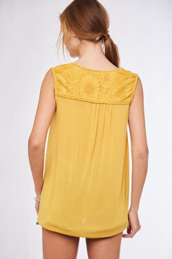 DRAPED NECK SLEEVELESS TOP