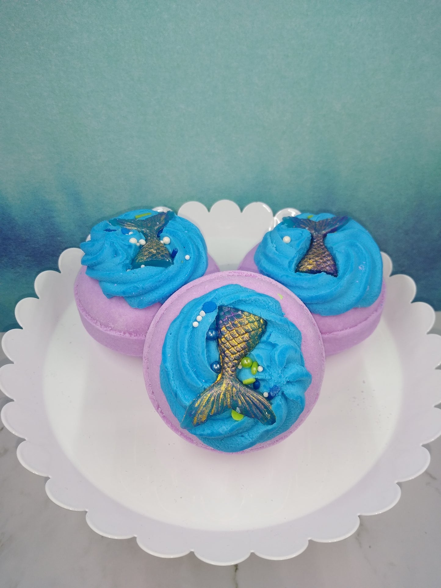 Mermaid Kiss Donut Bath Bomb
