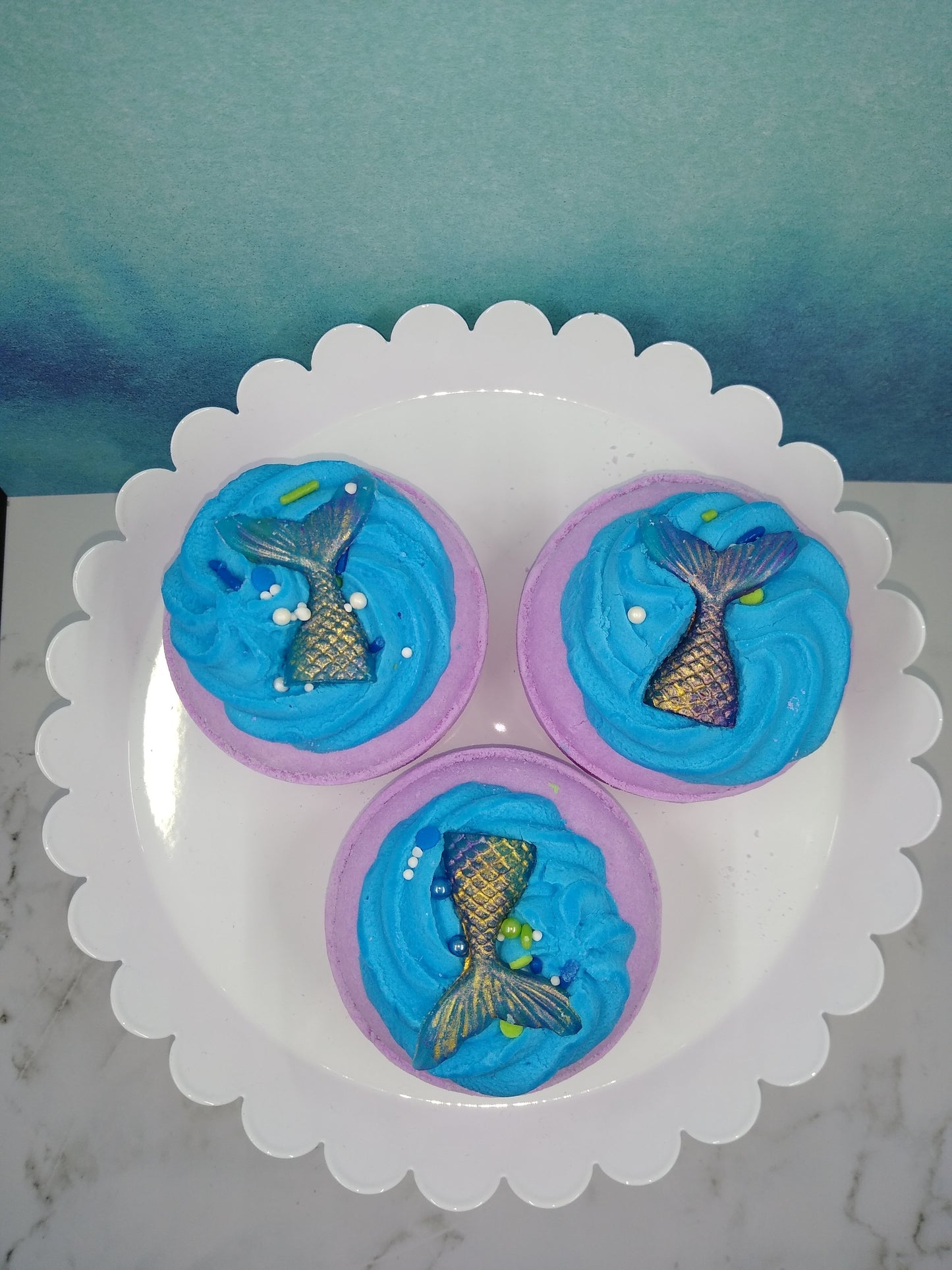 Mermaid Kiss Donut Bath Bomb