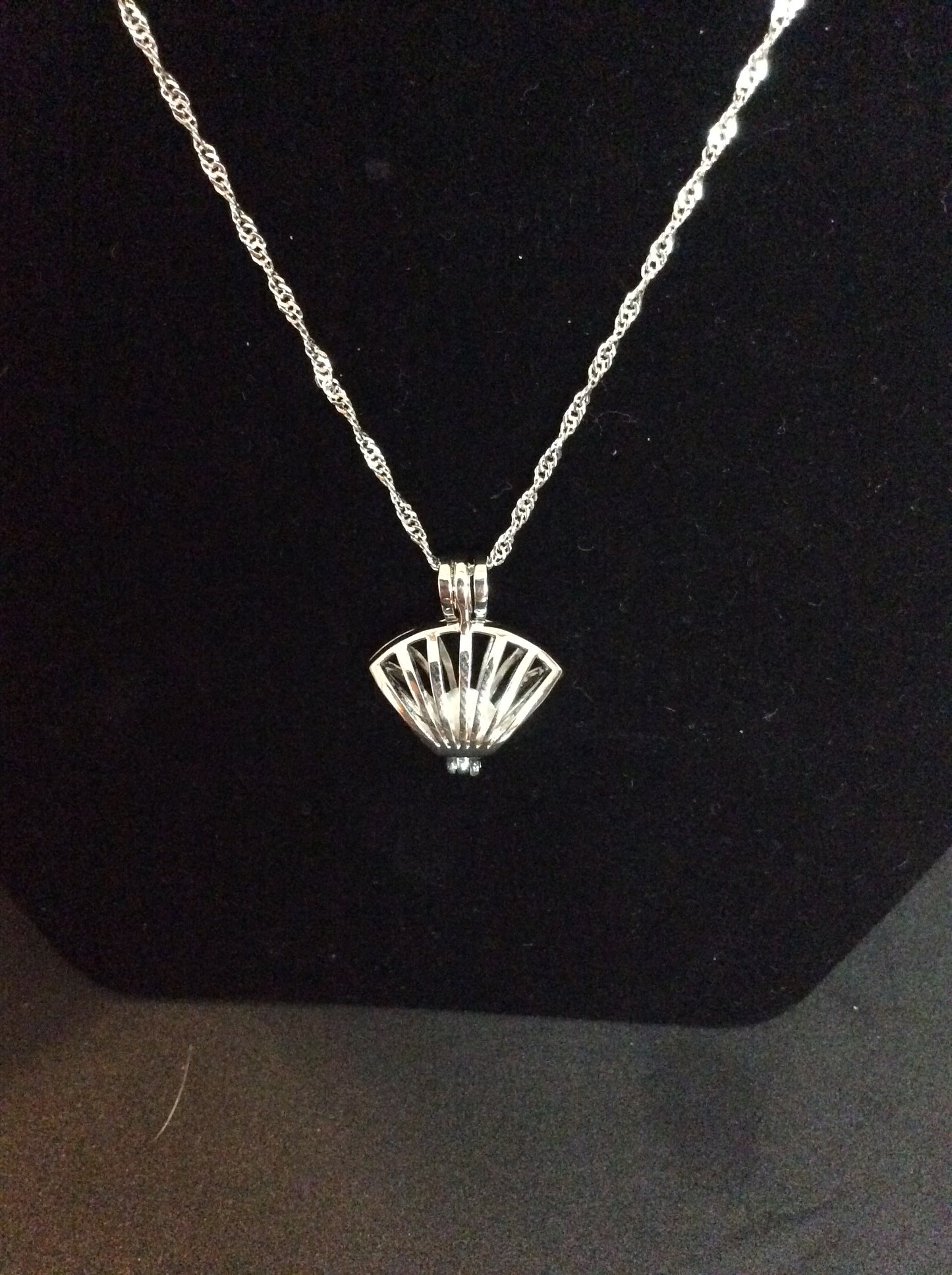 Package Deal: Oyster, Necklace Pendant w/ chain (Coming Soon!!)