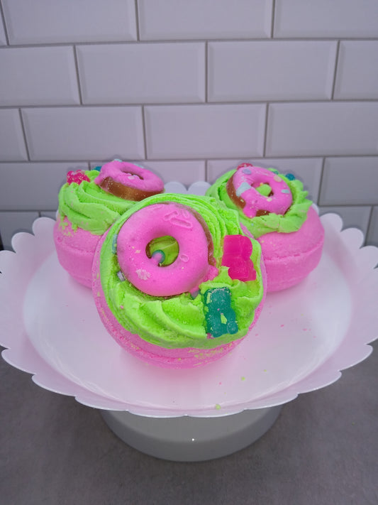 Yummy Gummy Donut Bath Bomb